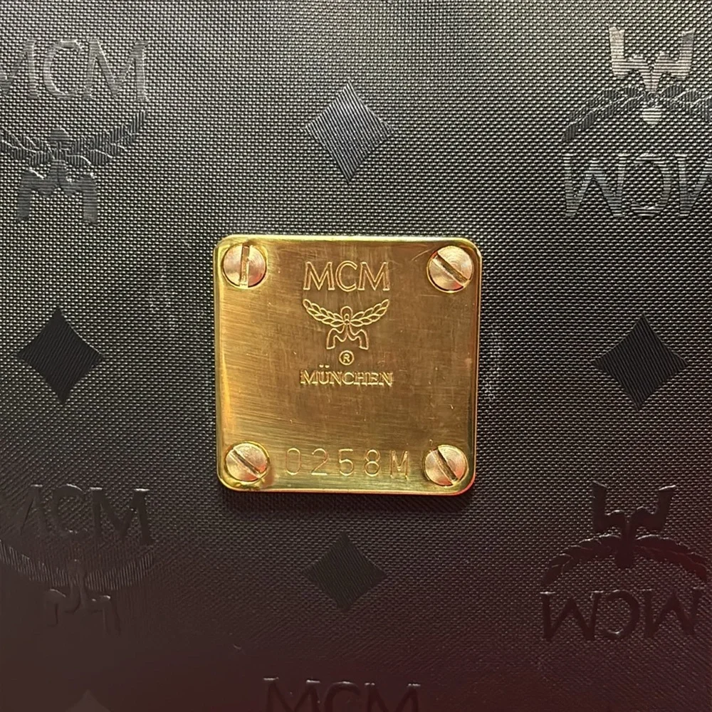 Vintage MCM Visetos Logo Clutch - Picture 7 of 7